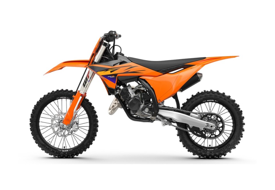 Montamo Nseme Un Blocco Motore KTM Exc - Sx 125 / 150 - YouTube - Foto 10